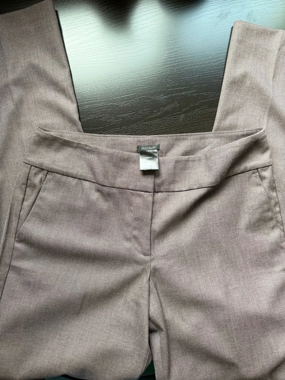 Ann Taylor Factory Curvy Fit Pants Size 6 Plum Brown Straight Leg Dress Pants